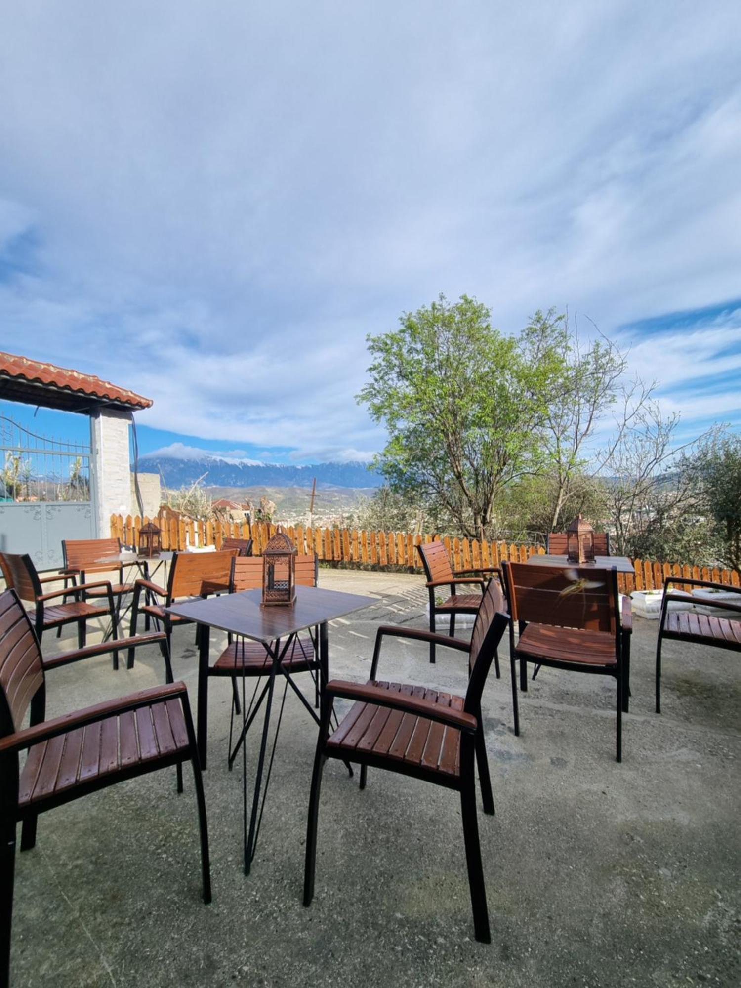 Guest House Mario Berat Ngoại thất bức ảnh